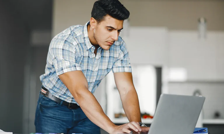 How important are strong thesis statements in essay writing services? essay writing