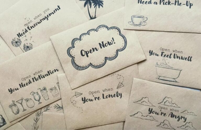 What makes gift cards practical for long-distance relationships?