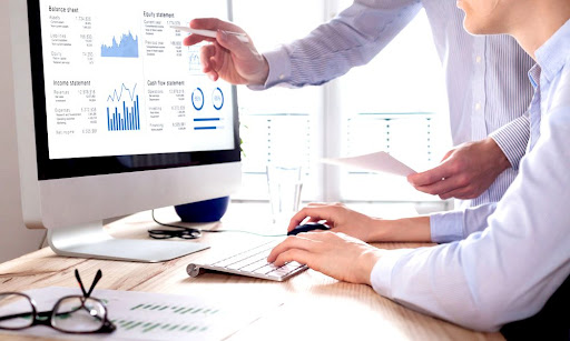 The Role of APIs in Modern Data Engineering Data Science Course